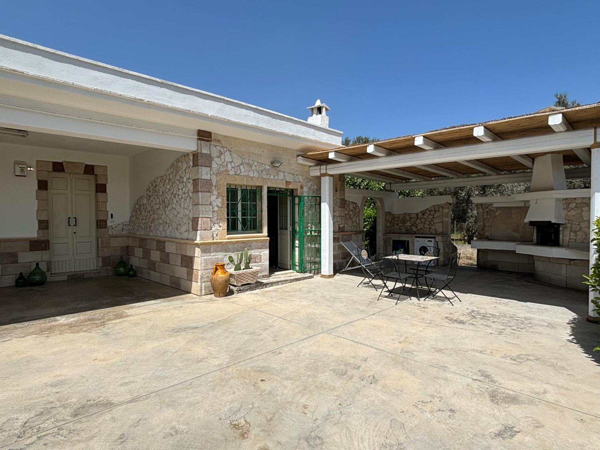 Villa Vita Oria  Luaran gambar